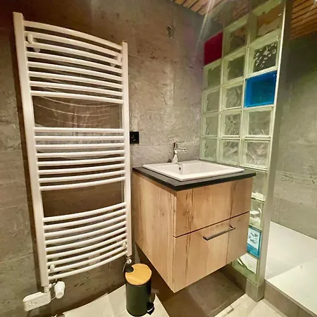 Chalet De Charme Avec Sauna Et Wifi A
